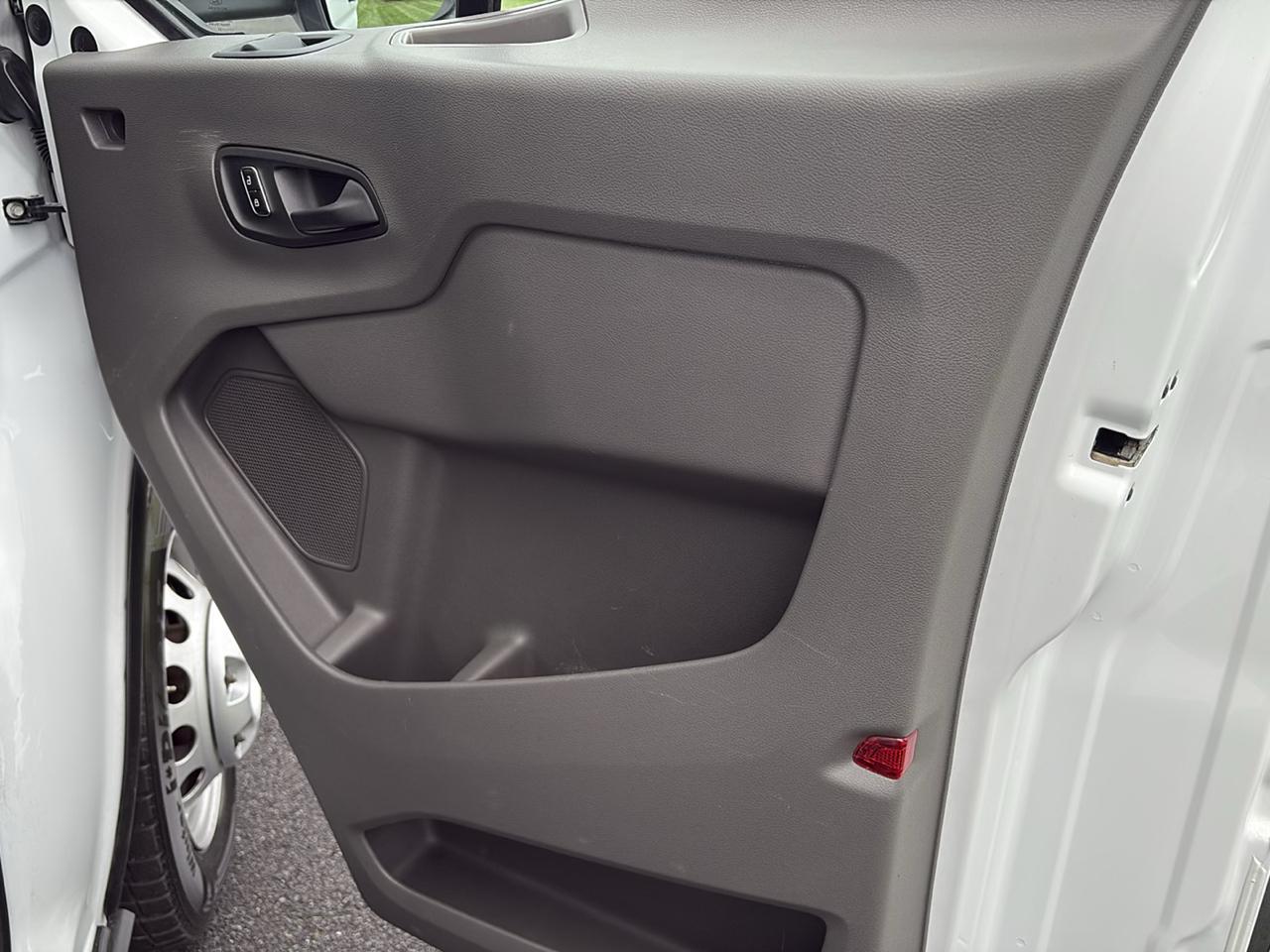 Ford Transit Cutaway T-350 AWD DRW 138" WB 11000 GVWR 2023