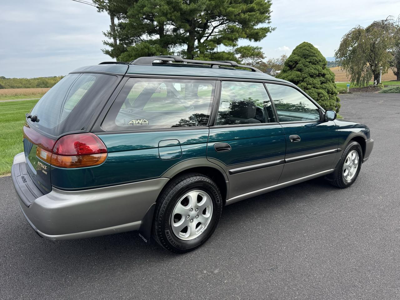 Subaru Legacy Wagon 5dr Outback Auto 2.5L OW Equip 1999