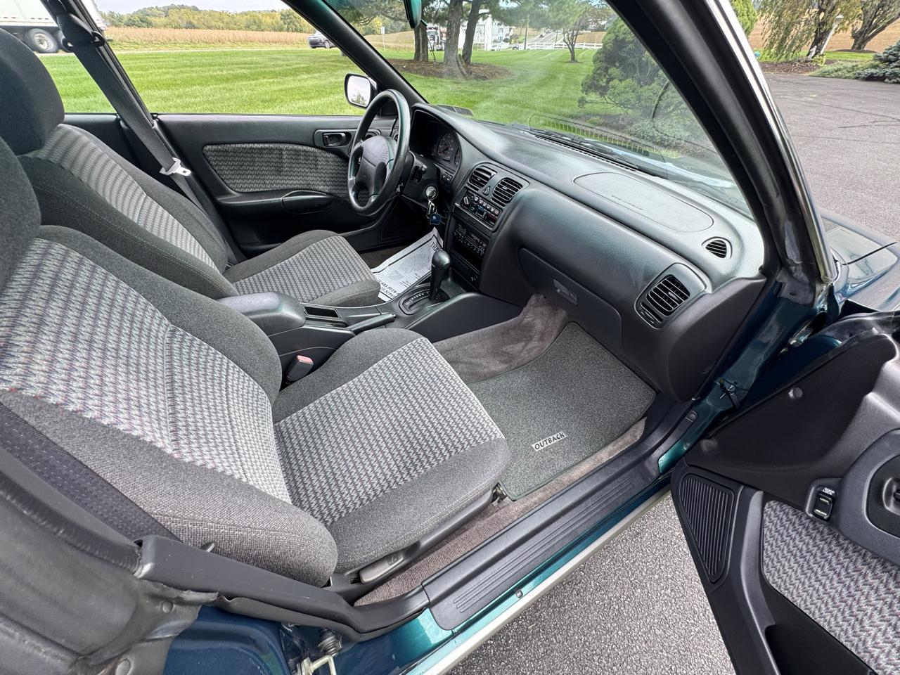 Subaru Legacy Wagon 5dr Outback Auto 2.5L OW Equip 1999
