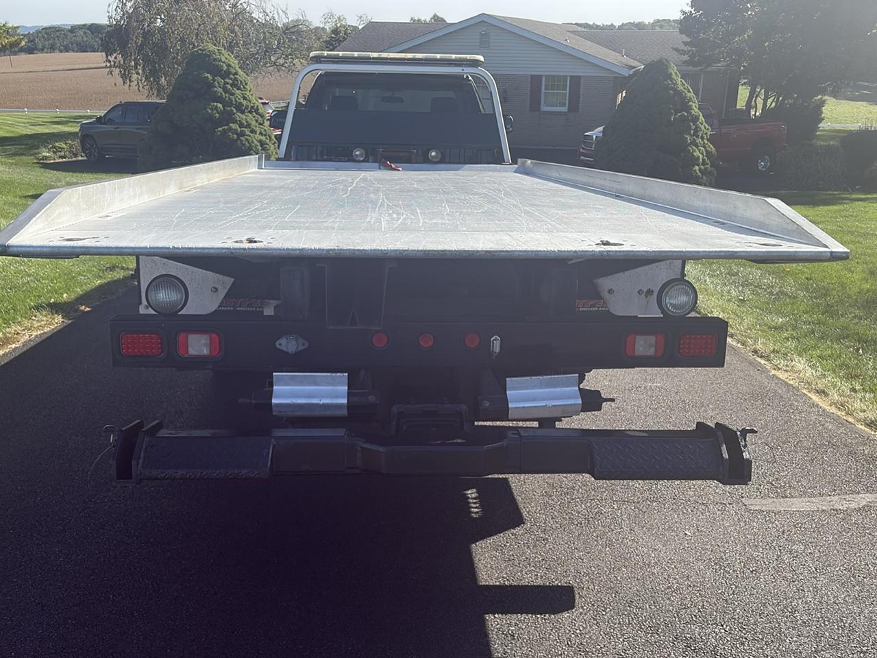 RAM 5500 2WD Reg Cab 204" WB 120" CA SLT 2012