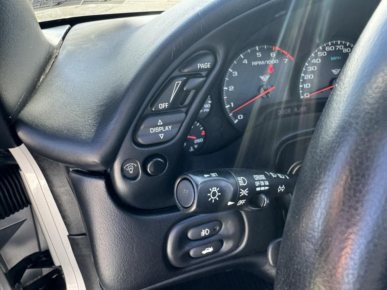 Chevrolet Corvette 2dr Cpe 2004