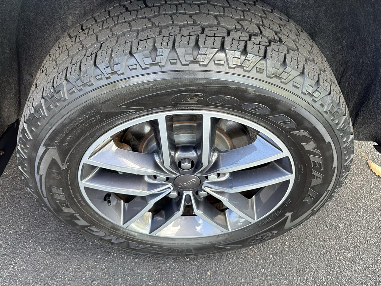 Jeep Grand Cherokee Laredo E 4x4 2019