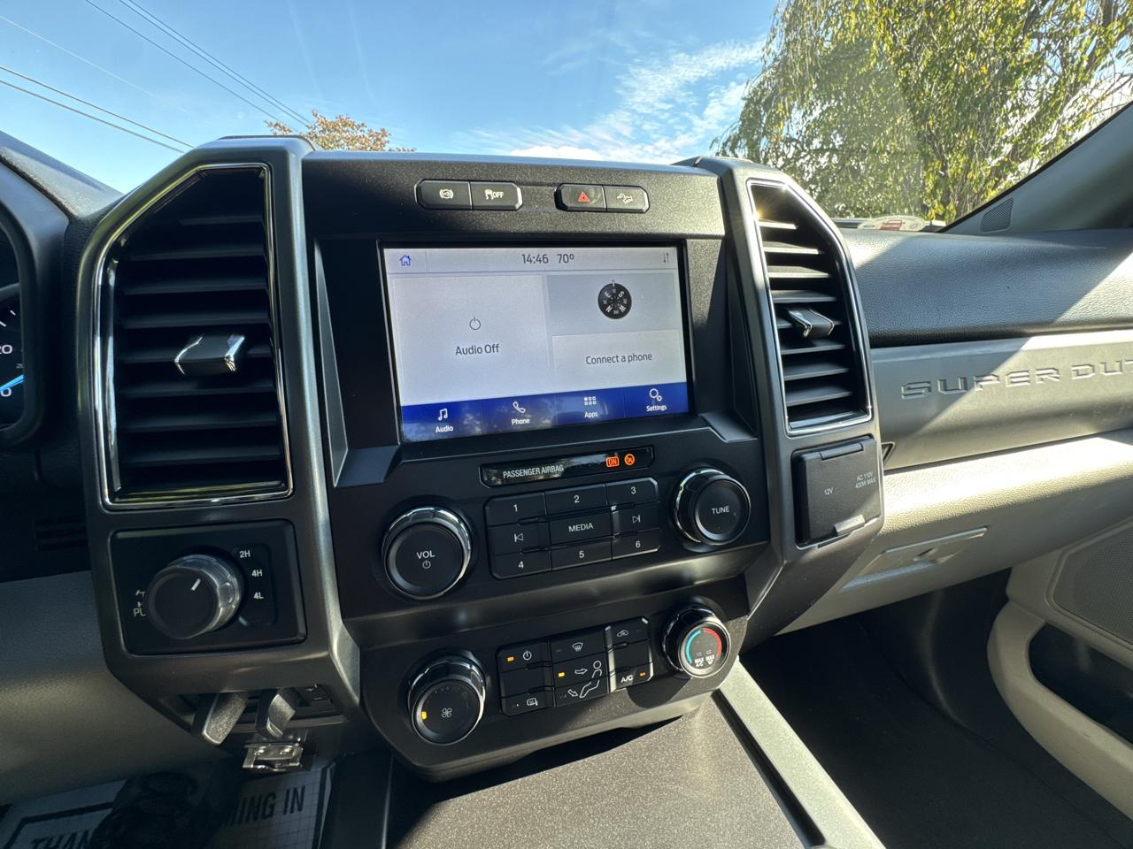 Ford Super Duty F-350 SRW XLT 4WD SuperCab 8' Box 2022