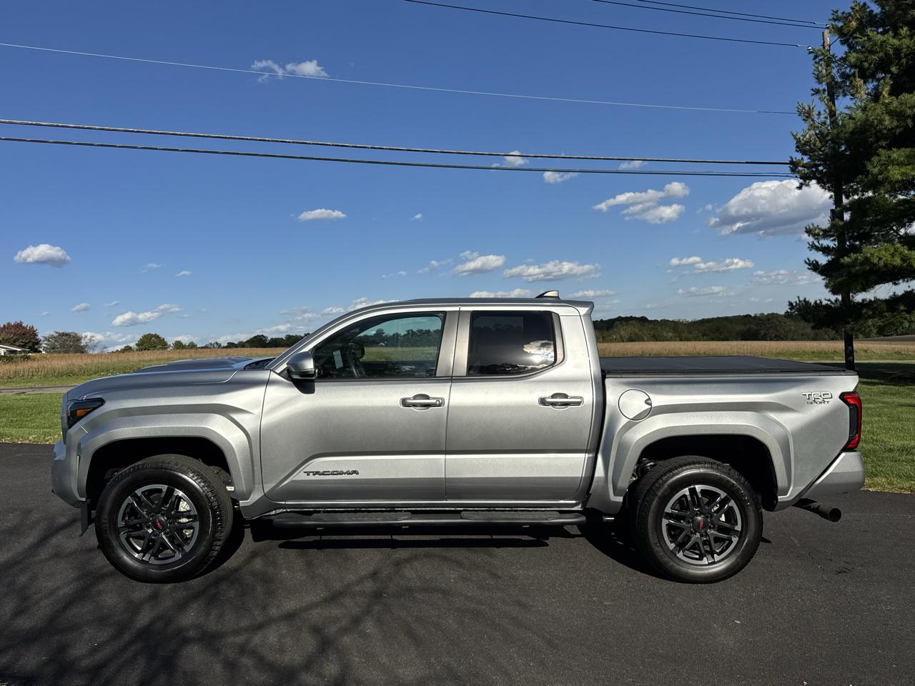 Toyota Tacoma 4WD TRD Off Road Double Cab 5' Bed MT (Natl) 2024