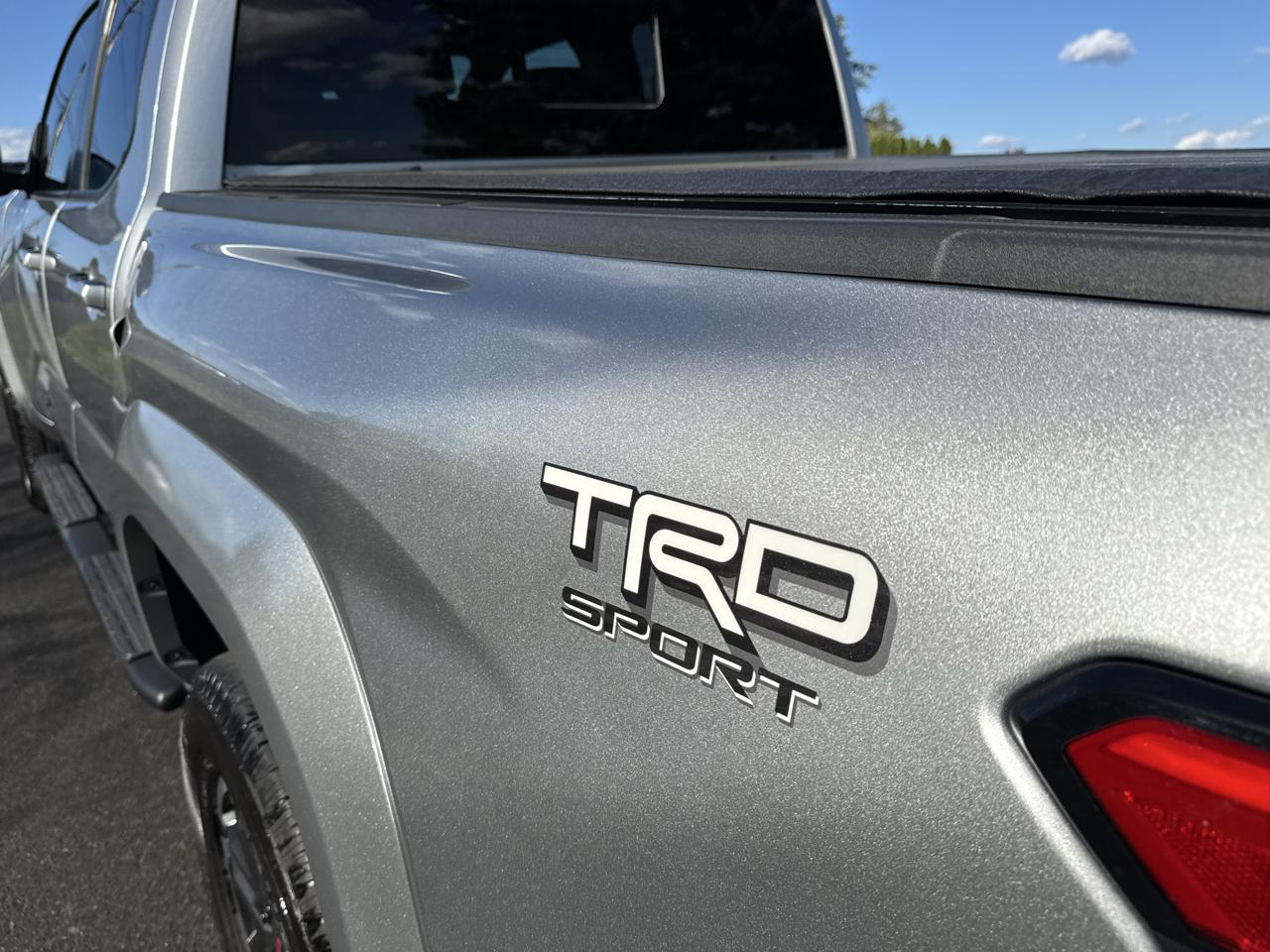 Toyota Tacoma 4WD TRD Off Road Double Cab 5' Bed MT (Natl) 2024