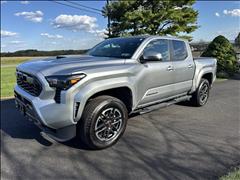 2024 Toyota Tacoma 4WD 