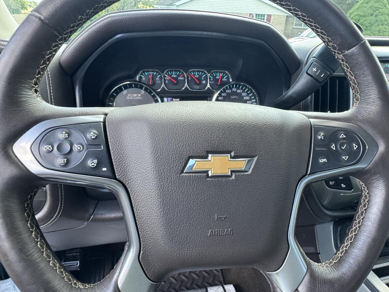 Chevrolet Silverado 2500HD 4WD Crew Cab 153.7" LTZ 2015