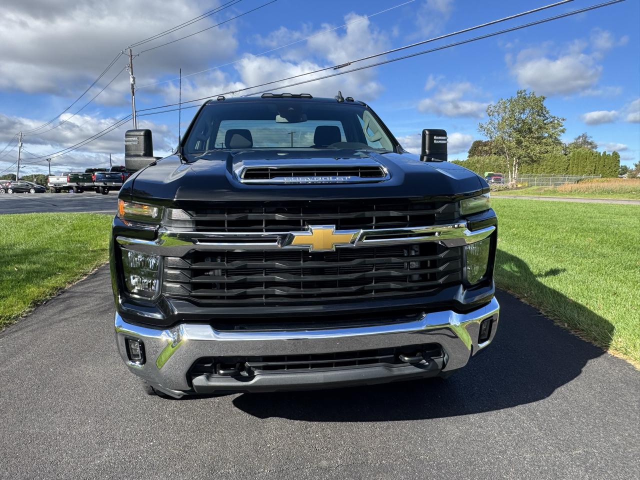 Chevrolet Silverado 3500HD 4WD Reg Cab 142" LT 2024