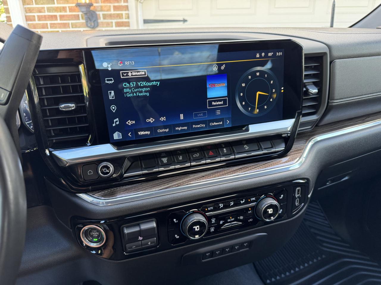 Chevrolet Silverado 3500HD 4WD Reg Cab 142" LT 2024