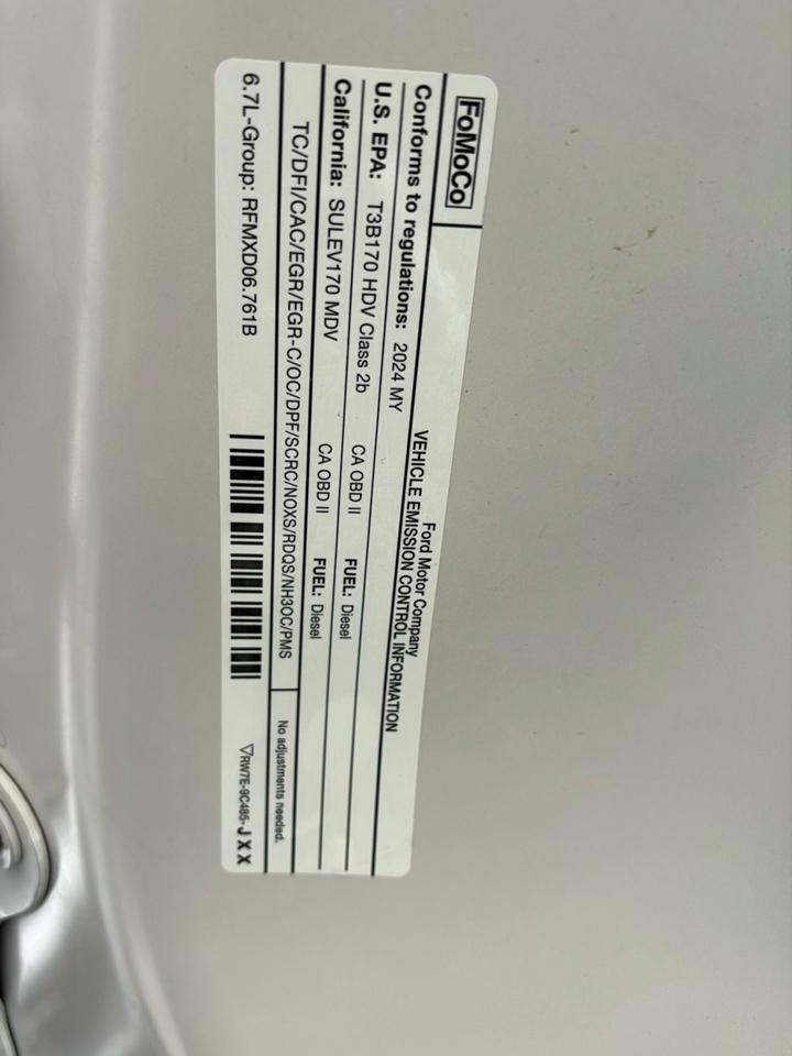 Ford Super Duty F-250 SRW XLT 4WD Crew Cab 8' Box 2024