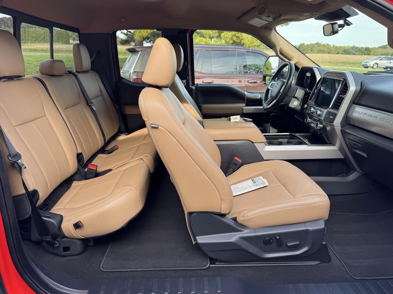 Ford Super Duty F-350 SRW Lariat 4WD SuperCab 8' Box 2022