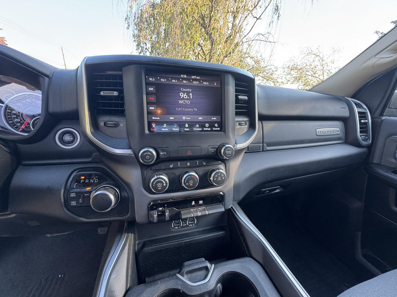 RAM 2500 Big Horn 4x4 Reg Cab 8' Box 2019