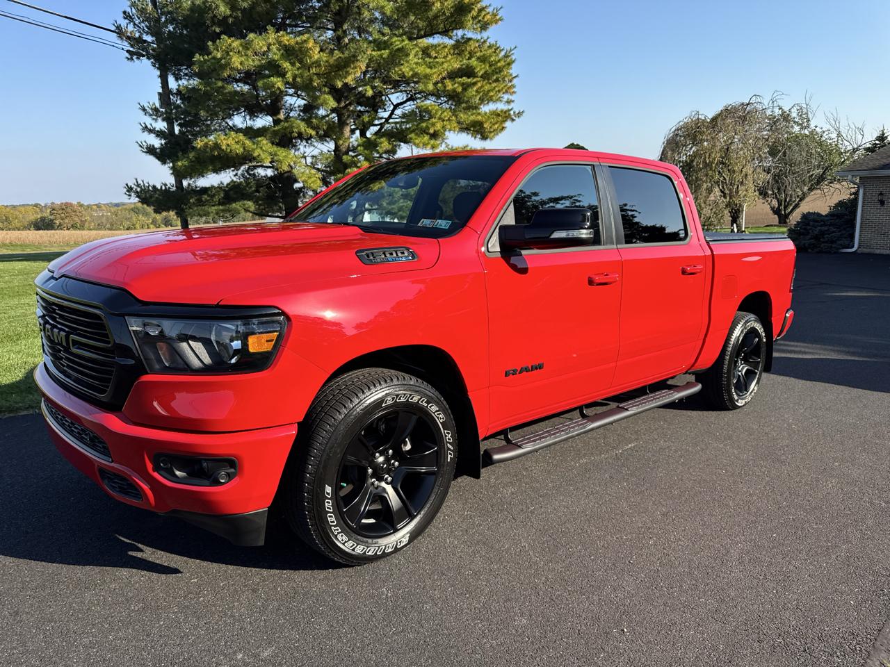 RAM 1500 Big Horn 4x4 Crew Cab 5'7" Box 2021
