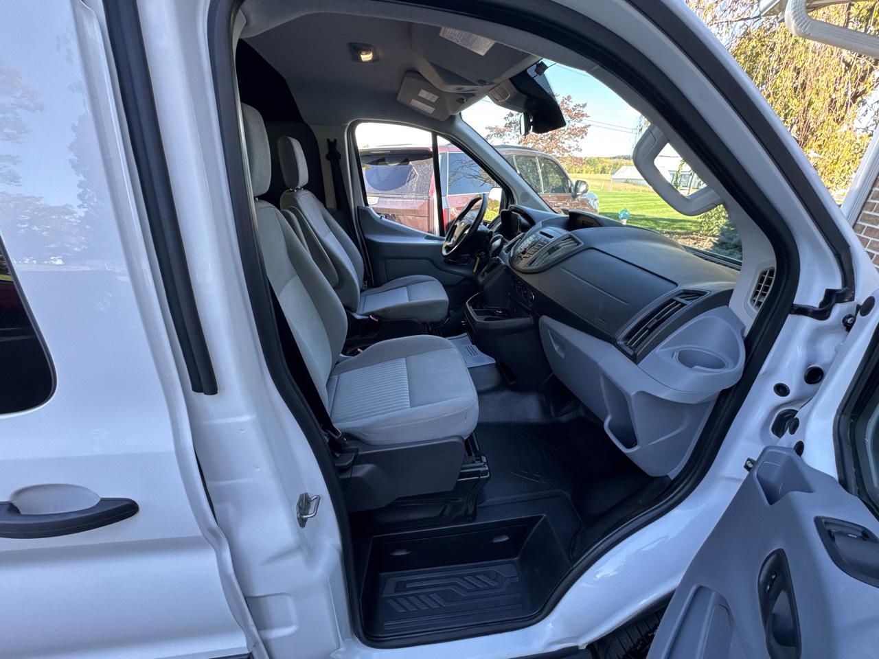 Ford Transit Van T-350 130" Low Rf 9500 GVWR Sliding RH Dr 2017