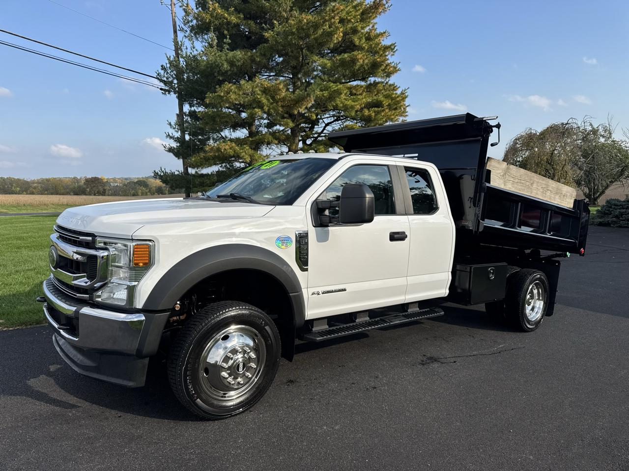 Ford Super Duty F-550 DRW XL 4WD SuperCab 168" WB 60" CA 2021