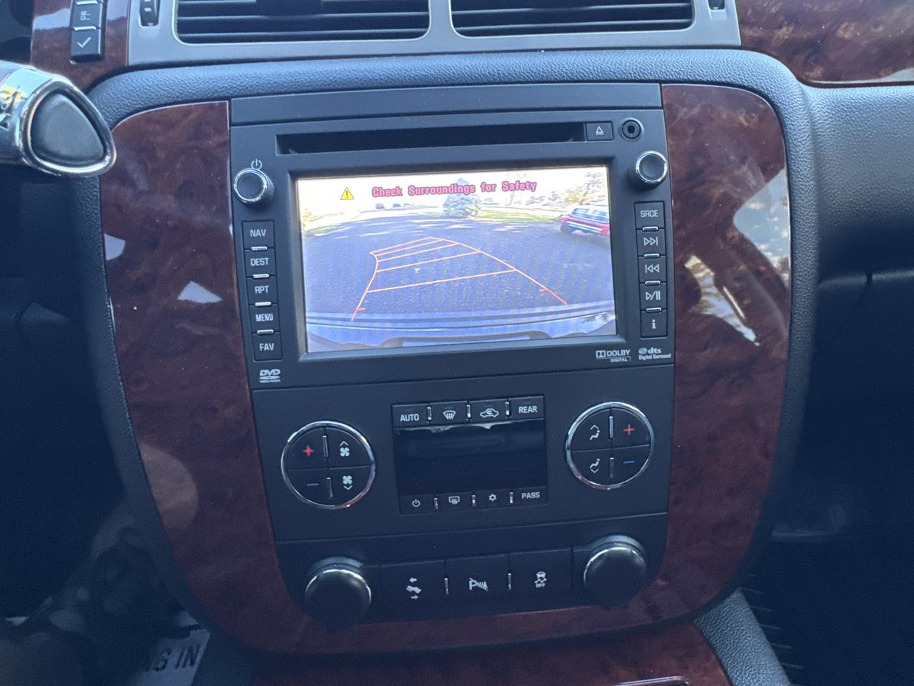 Chevrolet Tahoe 4WD 4dr 1500 LTZ 2012
