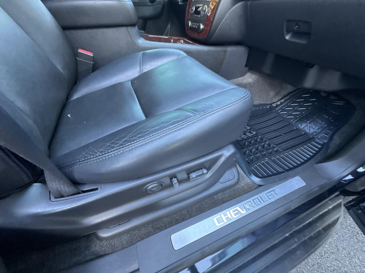 Chevrolet Tahoe 4WD 4dr 1500 LTZ 2012
