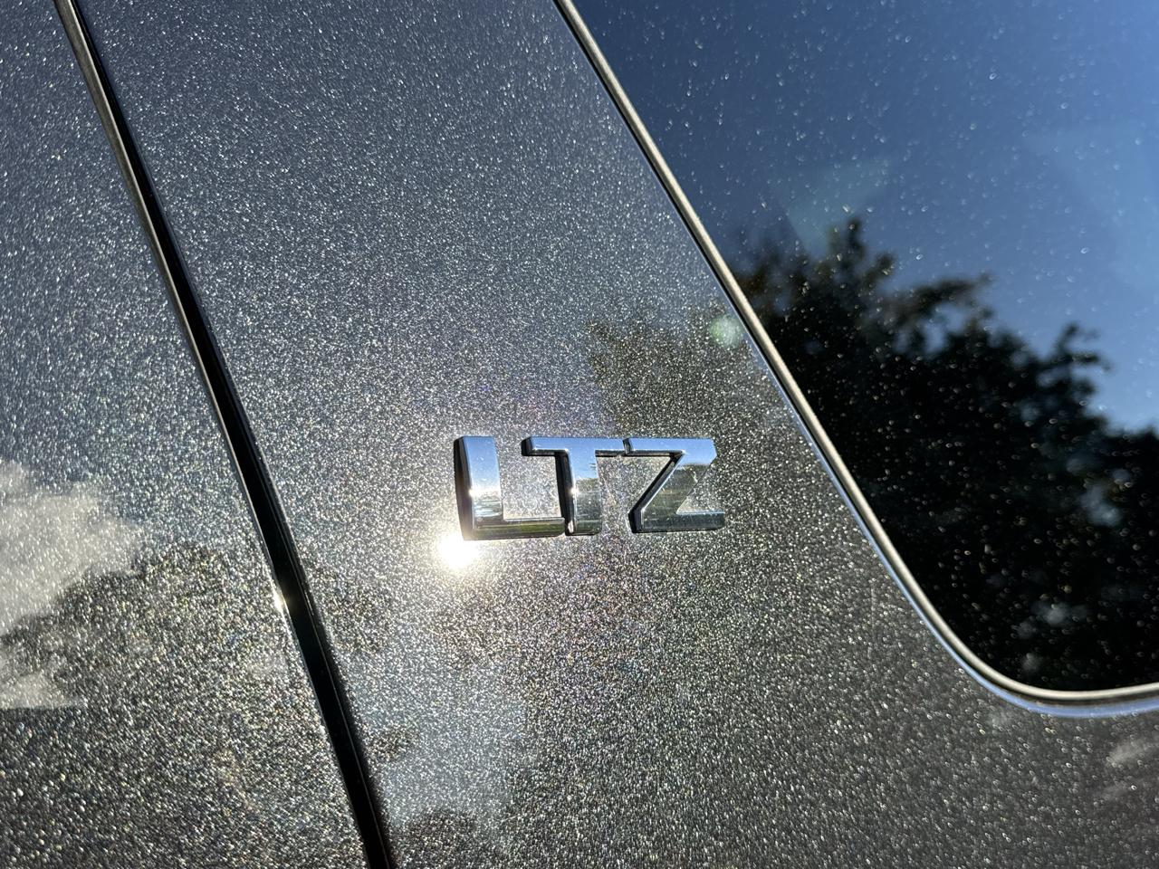Chevrolet Tahoe 4WD 4dr 1500 LTZ 2012