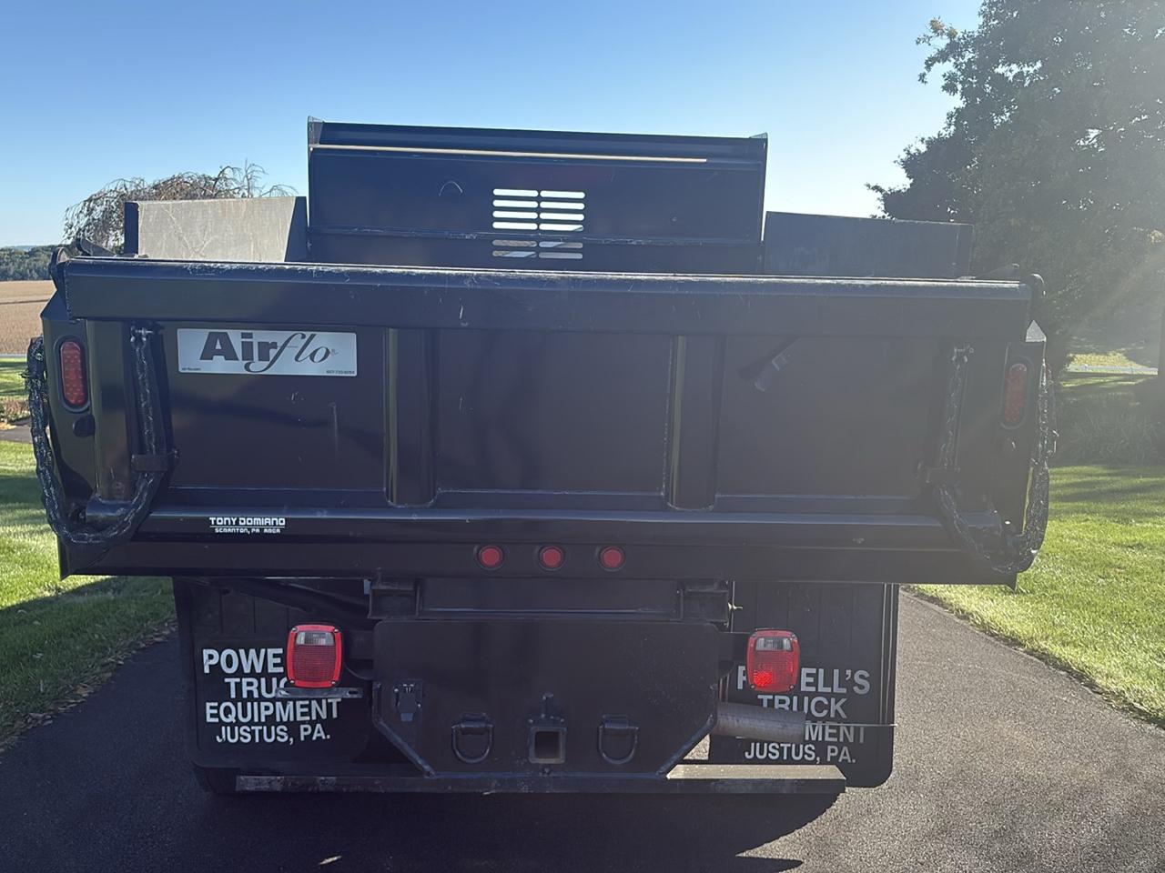 RAM 5500 Chassis Cab Tradesman 4x4 Crew Cab 60" CA 173.4" WB 2022
