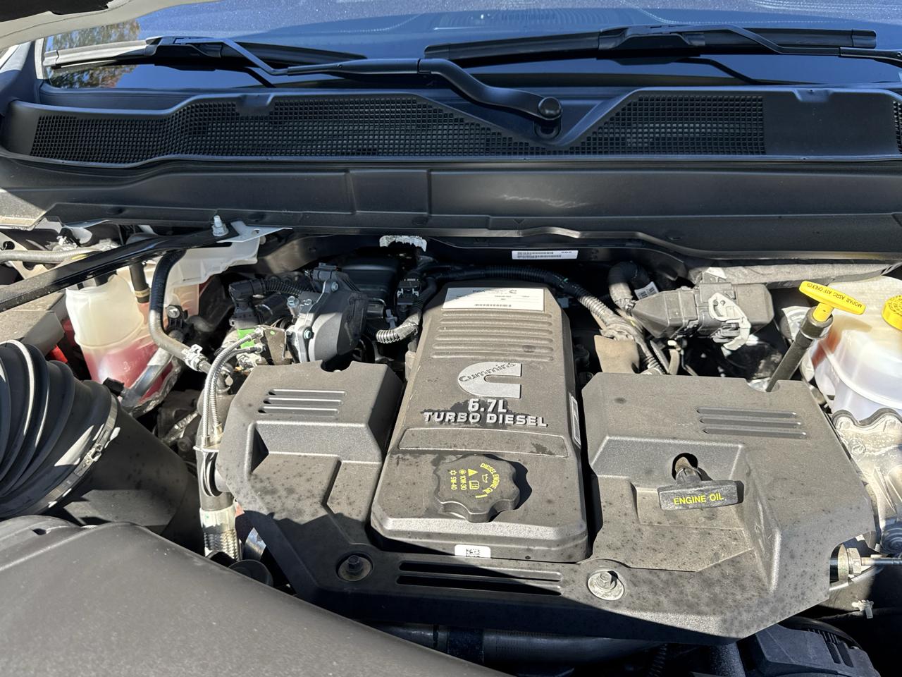 RAM 3500 Limited 4x4 Crew Cab 8' Box 2024