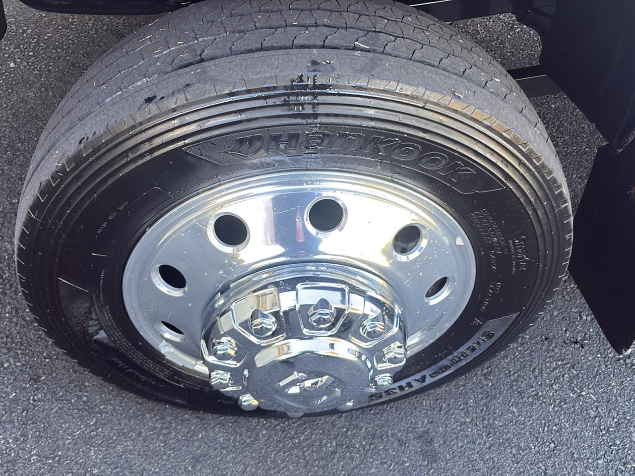 RAM 4500 Chassis Cab SLT 4x4 Crew Cab 60" CA 173.4" WB 2024