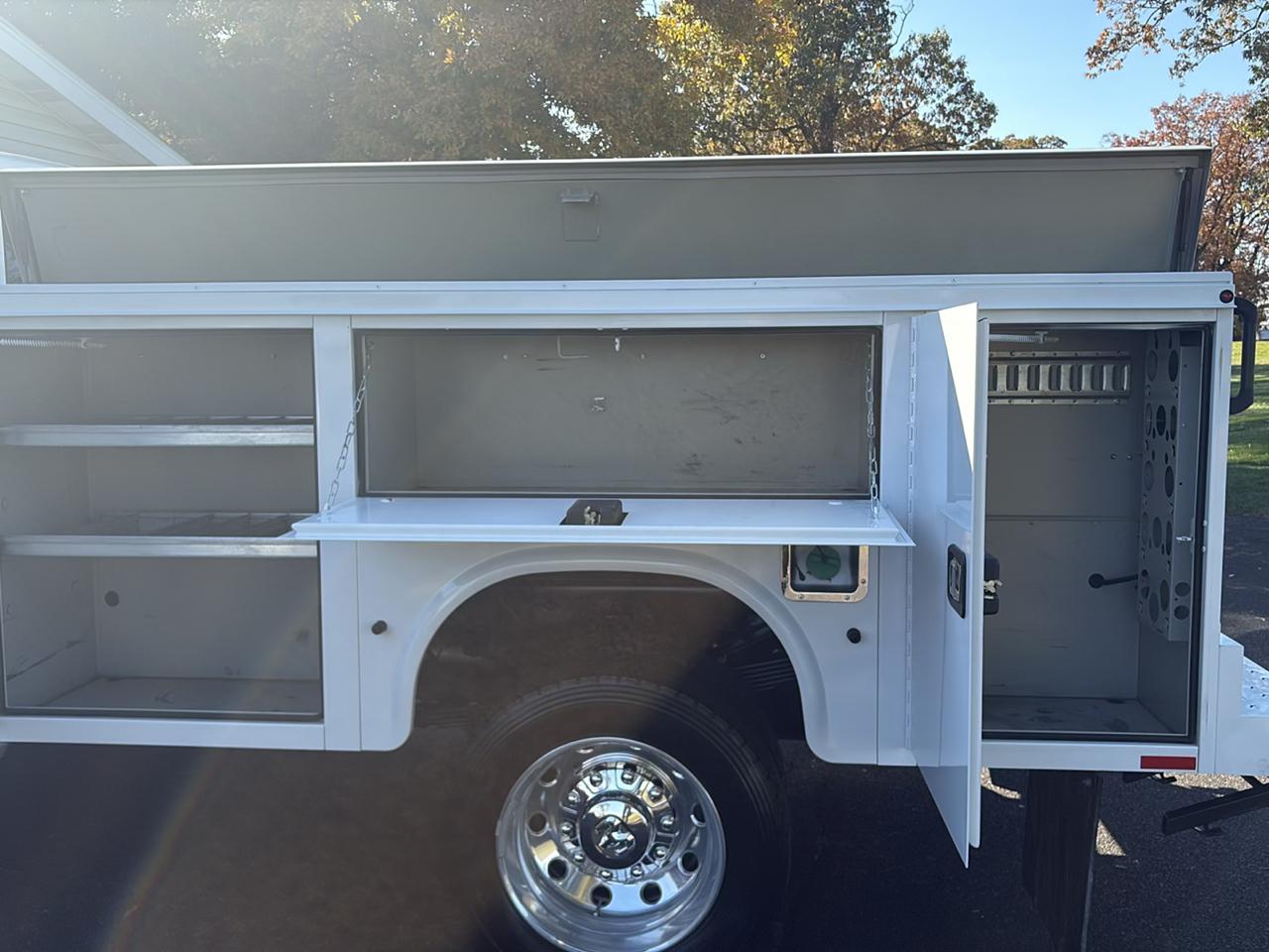 RAM 4500 Chassis Cab SLT 4x4 Crew Cab 60" CA 173.4" WB 2024