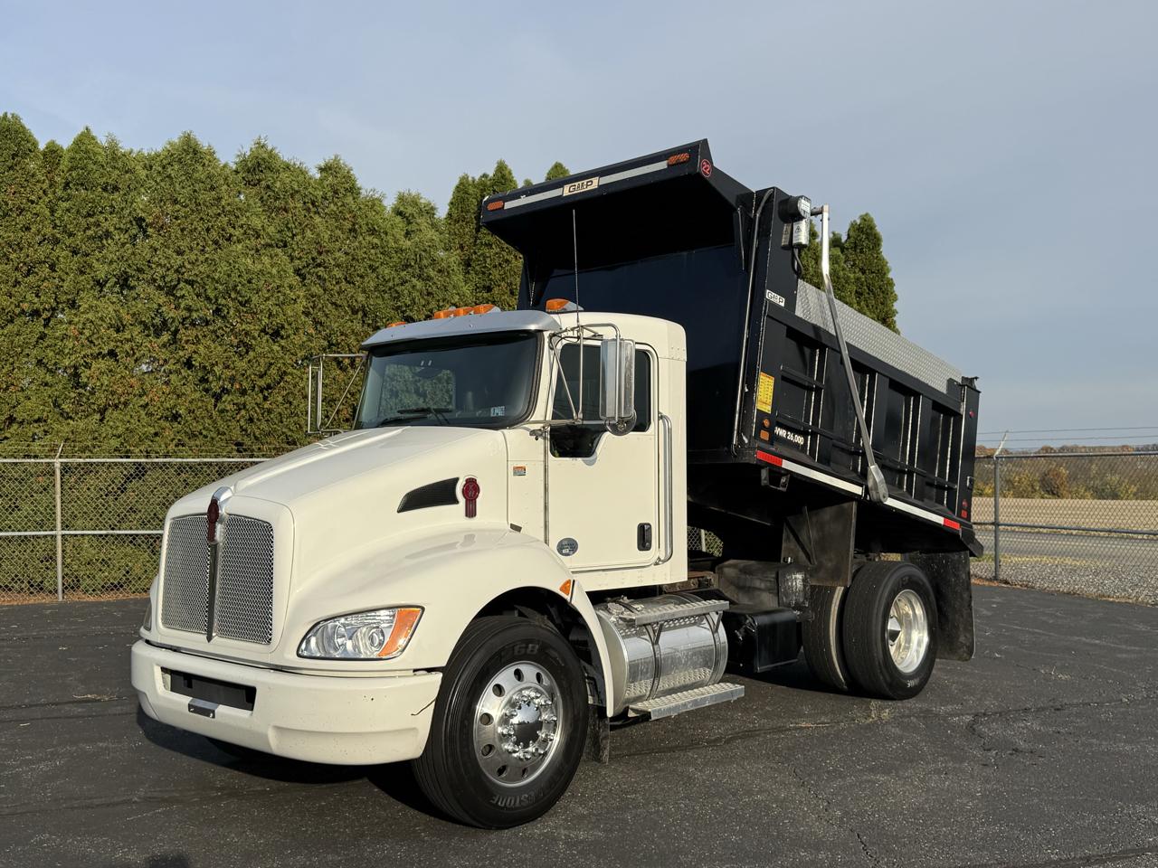 Kenworth T370  2021