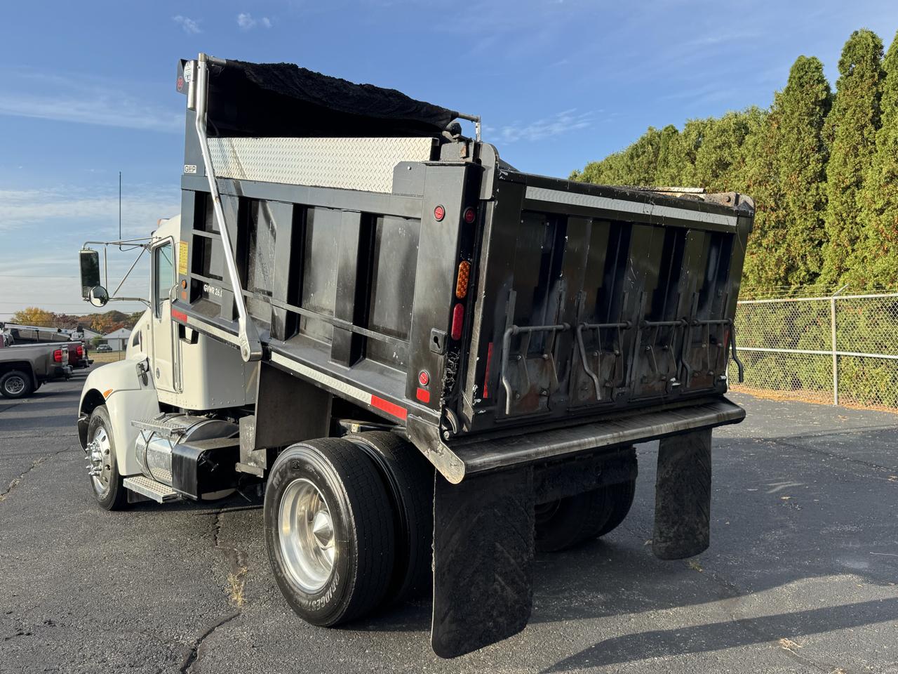 Kenworth T370  2021