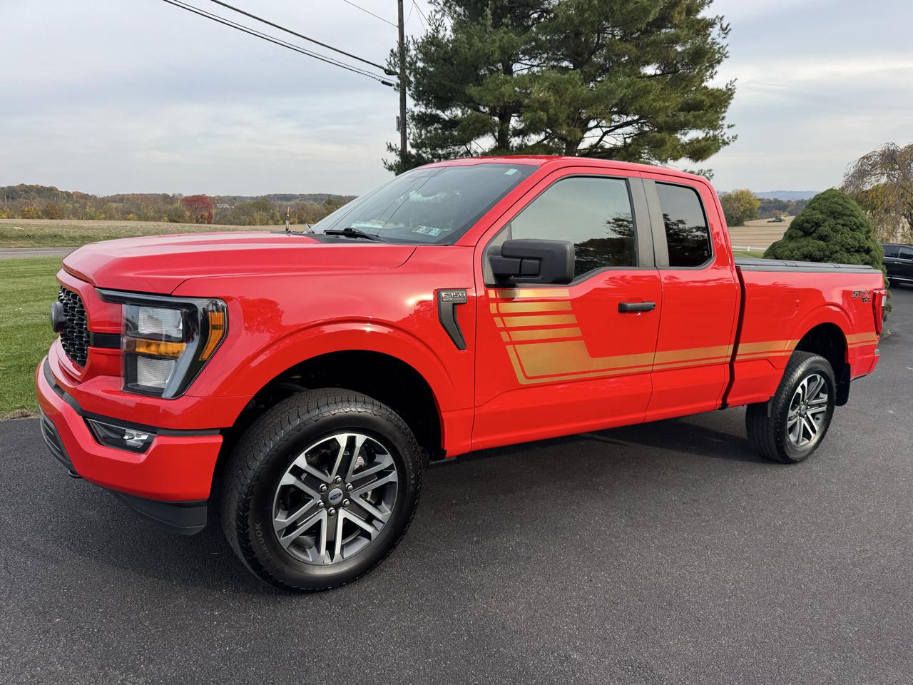 2023 Ford F-150 XL 4WD SuperCab 6.5' Box