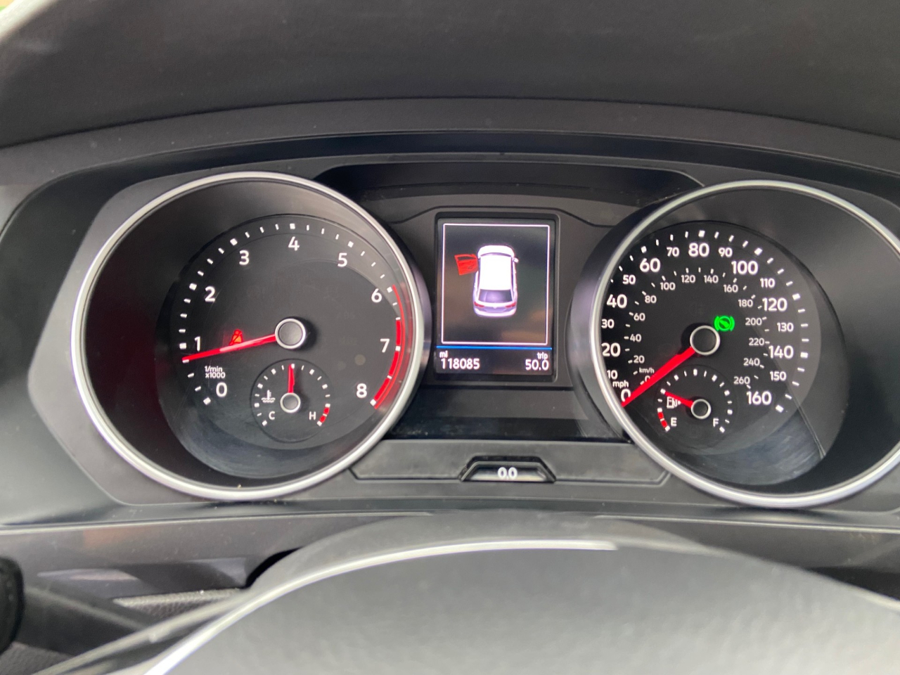 2021 Volkswagen Tiguan R-Line Black SEL photo 3