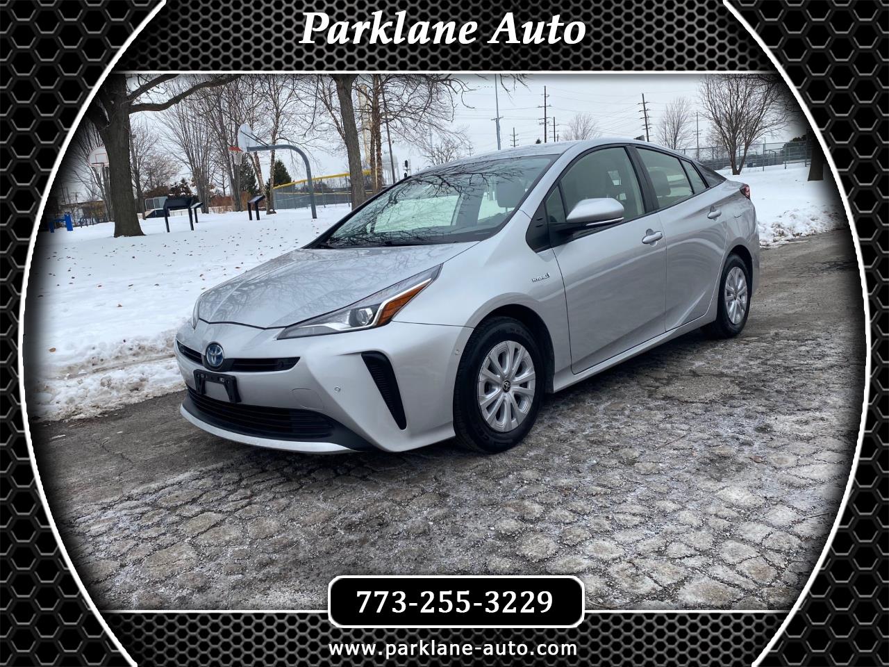 2022 Toyota Prius LE