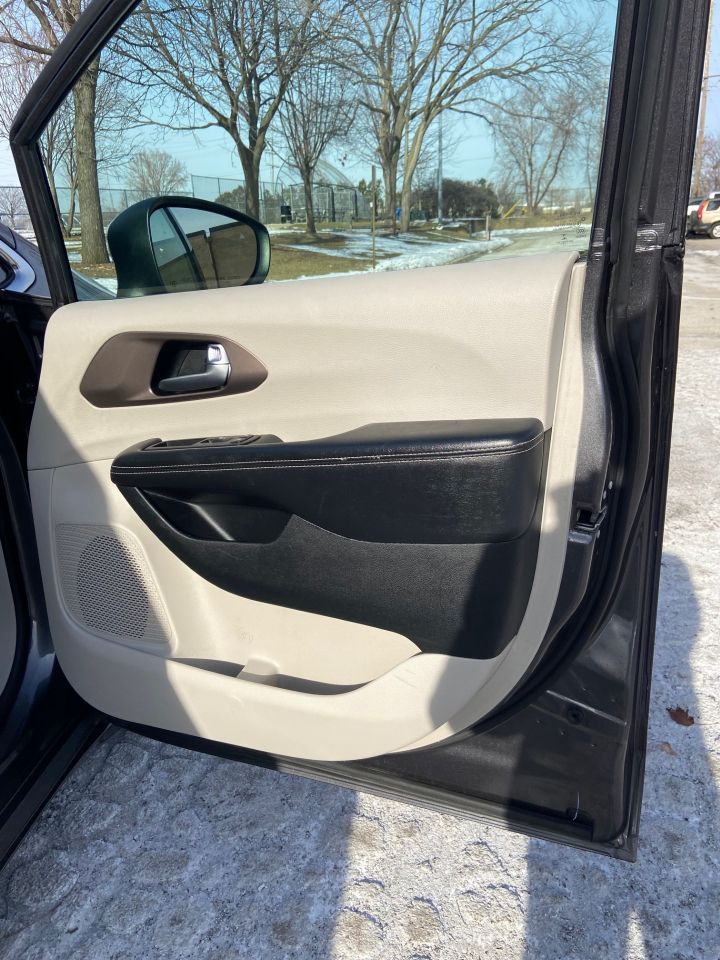 Chrysler Voyager LX 2020