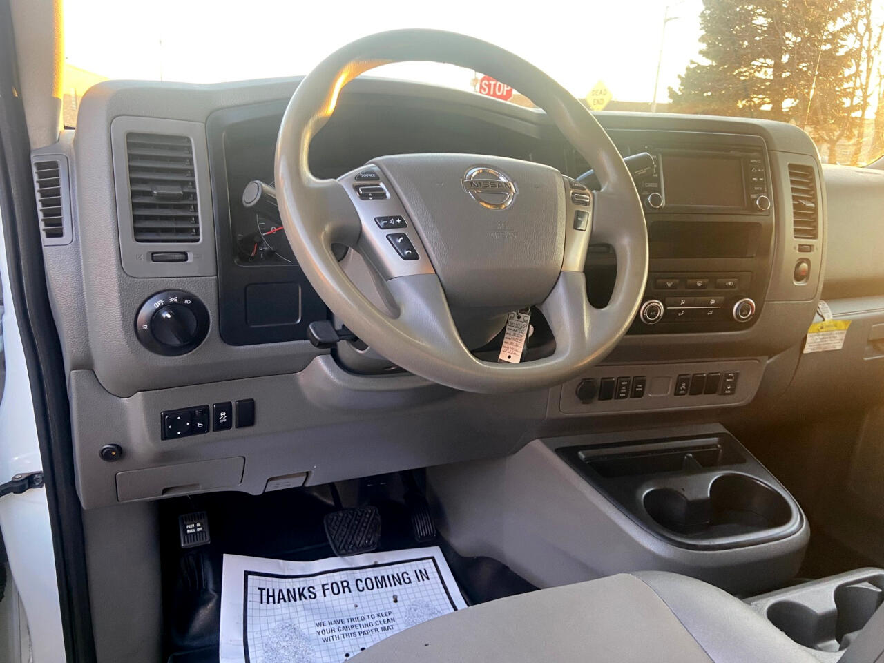 Nissan NV Cargo 2500 HD SV V8 2020