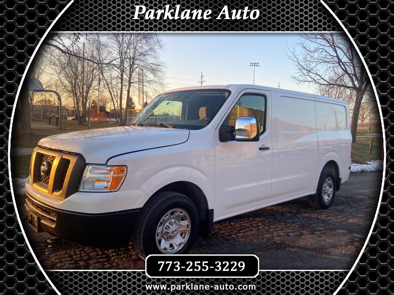 Nissan NV Cargo 2500 HD SV V8 2020