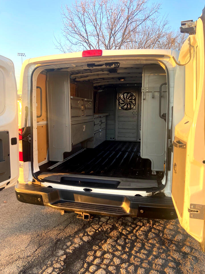 Nissan NV Cargo 2500 HD SV V8 2020