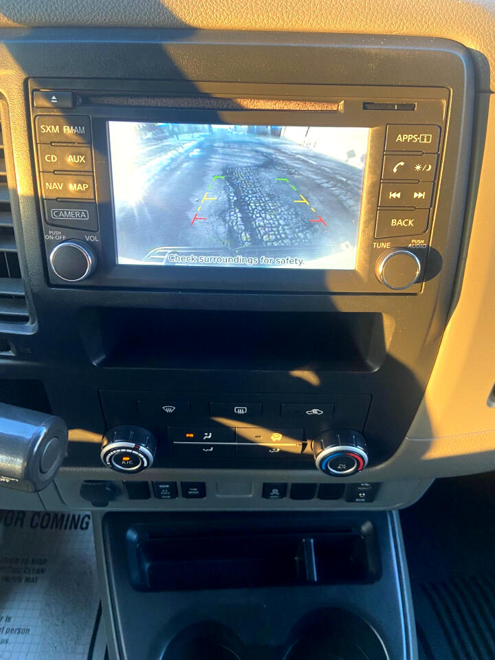 Nissan NV Cargo 2500 HD SV V8 2020