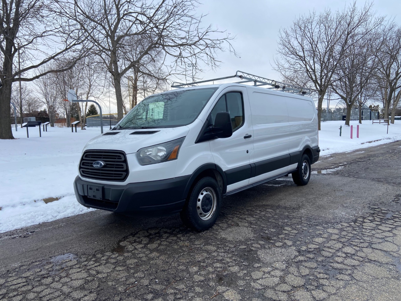 Ford Transit 250 Van Low Roof 60/40 Pass. 148-in. WB 2015