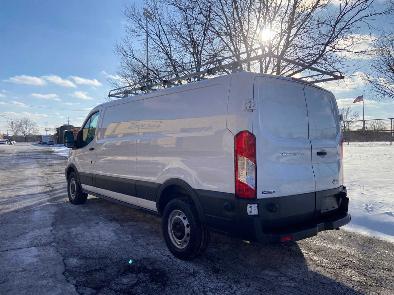 Ford Transit 250 Van Low Roof 60/40 Pass. 148-in. WB 2015