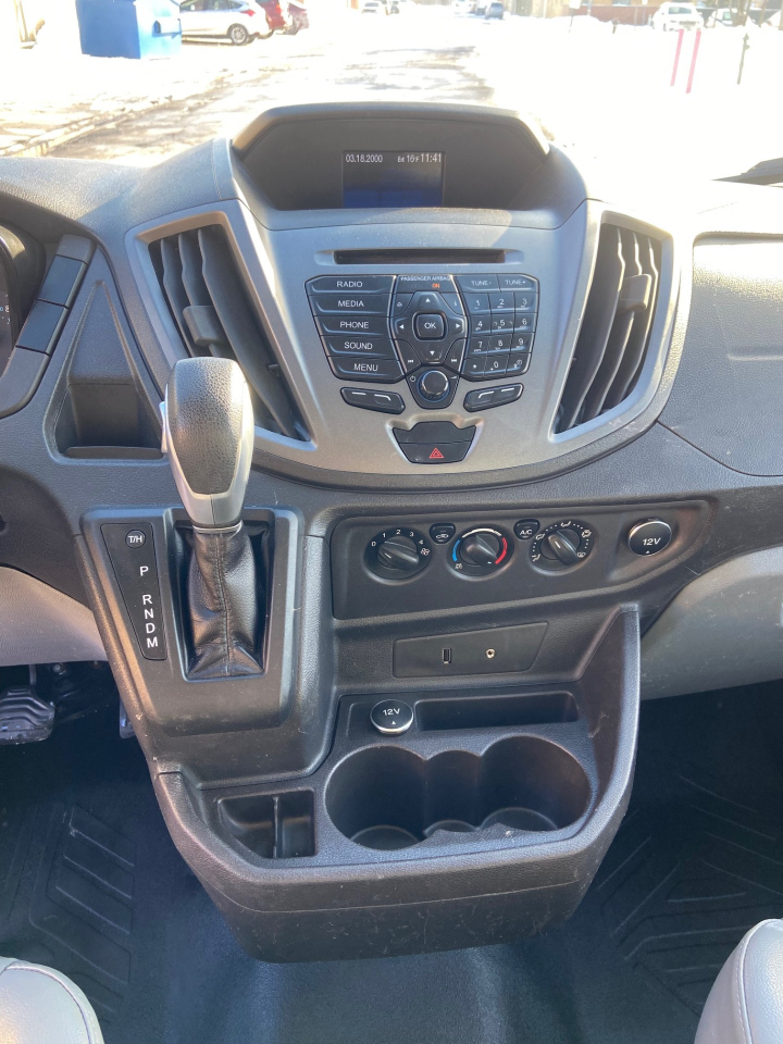 Ford Transit 250 Van Low Roof 60/40 Pass. 148-in. WB 2015