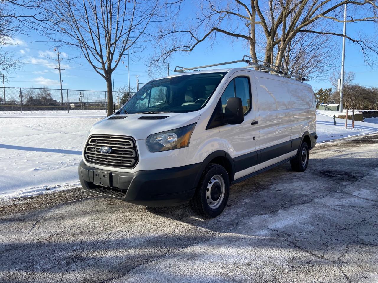 2015 Ford Transit Base