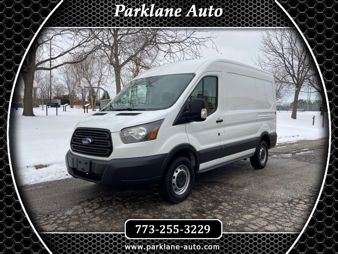 Ford Transit 250 Van Med. Roof w/Sliding Pass. 130-in. WB 2018