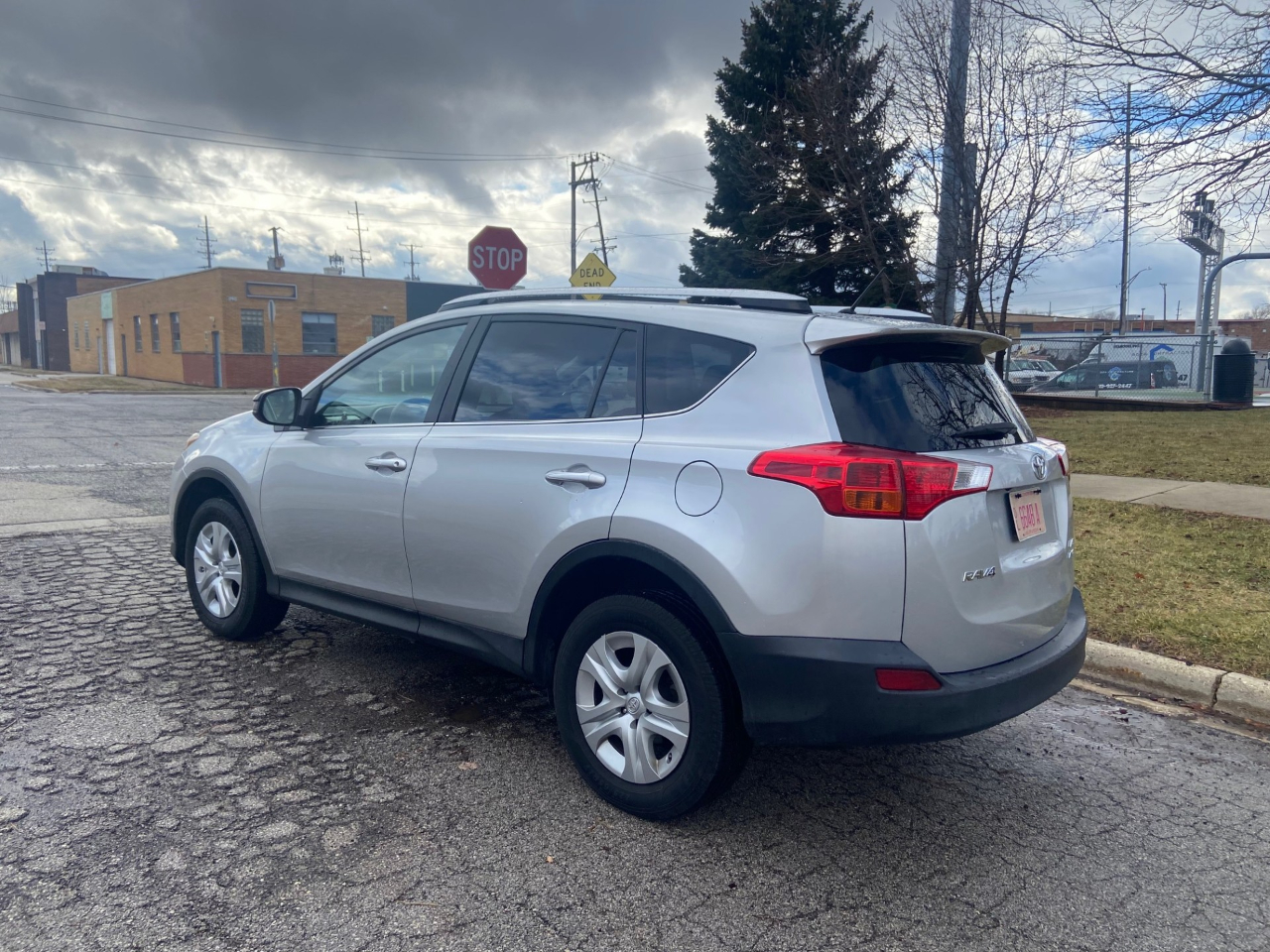 Toyota RAV4 LE AWD 2015