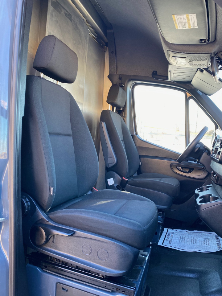 Mercedes-Benz Sprinter  2019