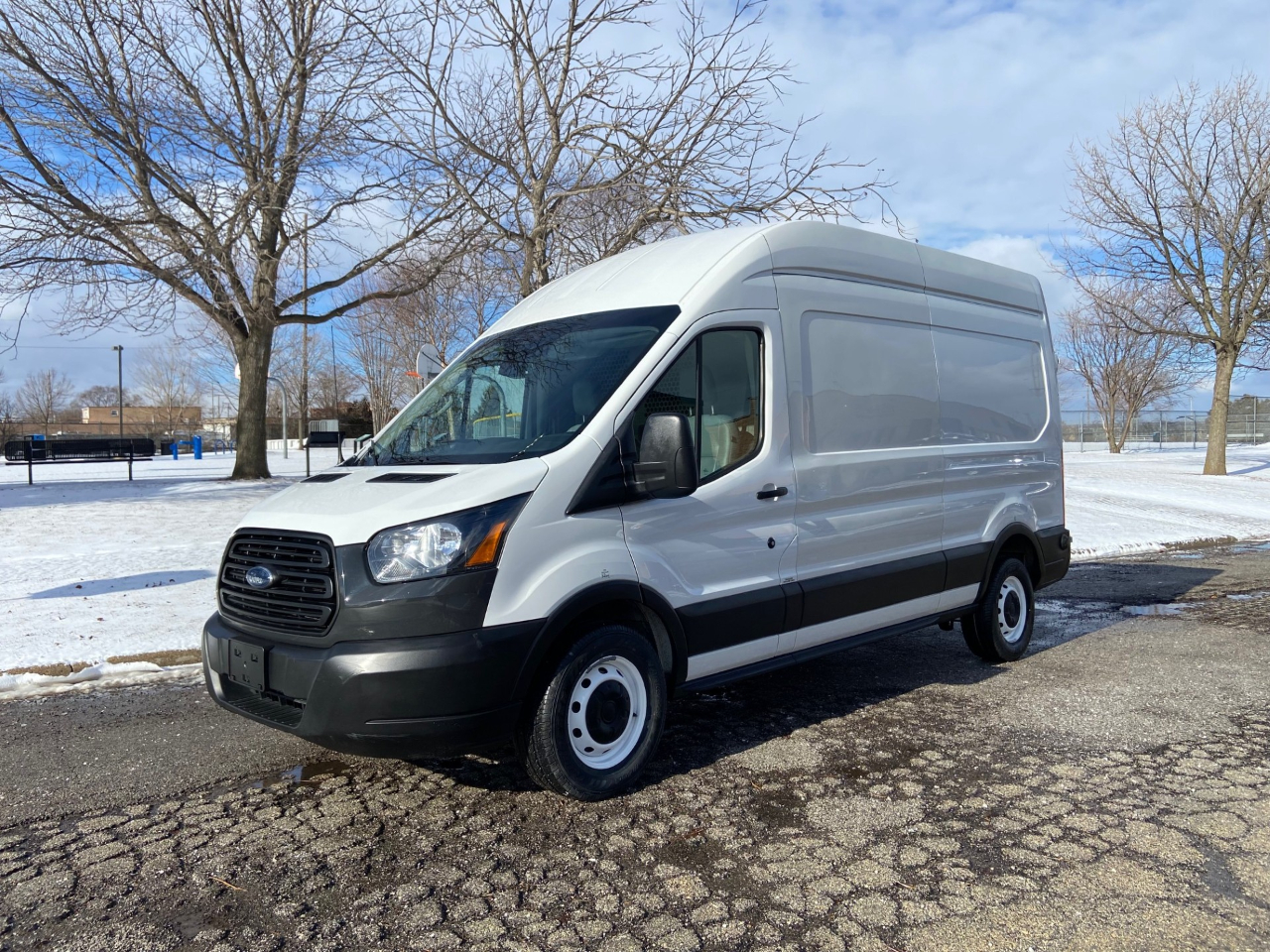Ford Transit 250 Van High Roof w/Sliding Pass. 148-in. WB 2019