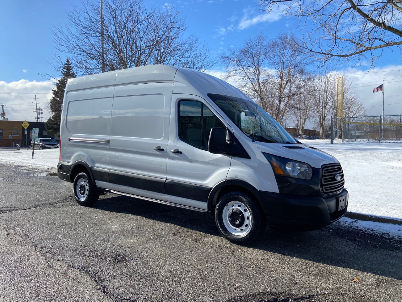 Ford Transit 250 Van High Roof w/Sliding Pass. 148-in. WB 2019
