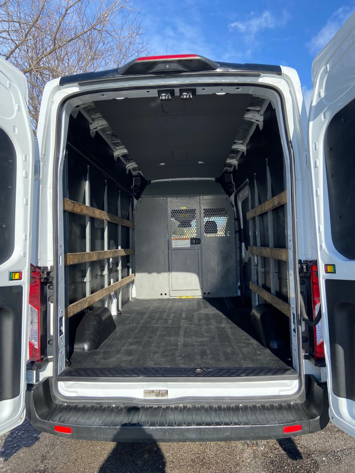 Ford Transit 250 Van High Roof w/Sliding Pass. 148-in. WB 2019