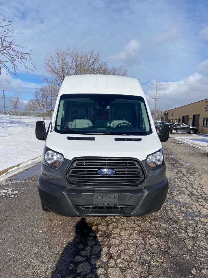 Ford Transit 250 Van High Roof w/Sliding Pass. 148-in. WB 2019