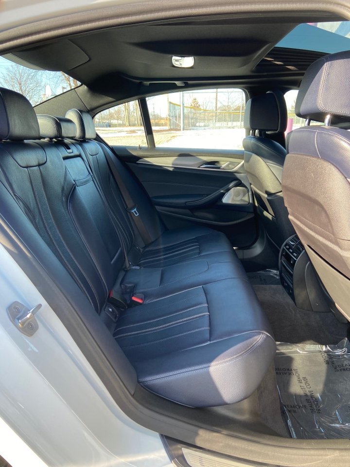 BMW 5-Series M550i xDrive 2018