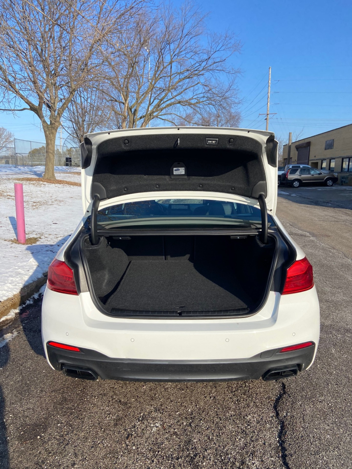 BMW 5-Series M550i xDrive 2018