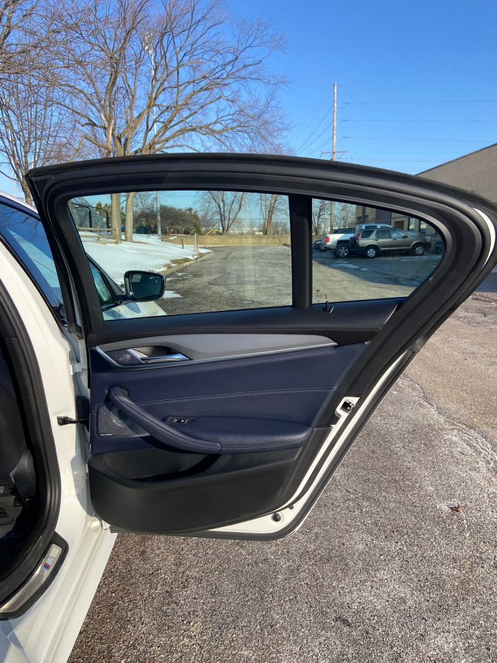 BMW 5-Series M550i xDrive 2018